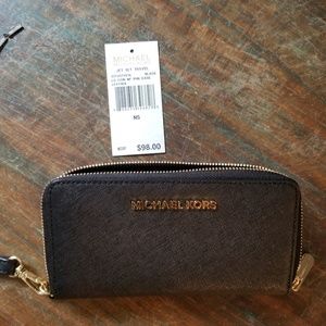 Michael Kors large coin multifunction phone case